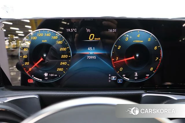 Mercedes-Benz GLB id 4255782 из Китая 17