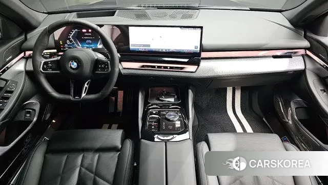 BMW 5 Series (G60) id 3605558 из Кореи 17