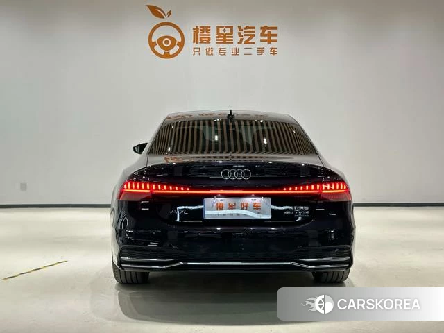 Audi A7L id 4359371 из Китая 13