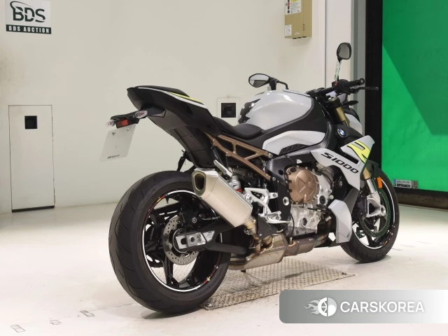 BMW S1000R 2022 из Японии, фото 4