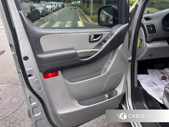 Hyundai The New Grand Starex id 3117293 из Кореи 17