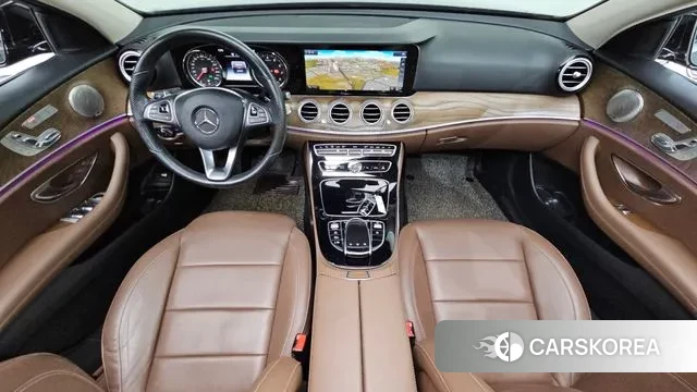 Mercedes-Benz E-Class W213 id 3651982 из Кореи 17