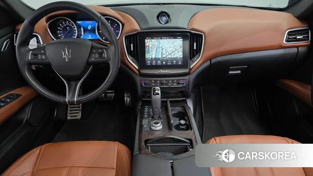 Maserati Ghibli id 4595184 из Кореи 17