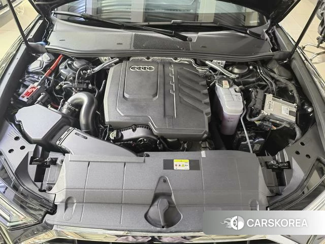 Audi A6L id 4272860 из Китая 18