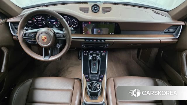 Porsche 911(992) id 3904902 из Кореи 17