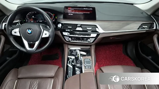 BMW 5 Series (G30) id 3626459 из Кореи 17