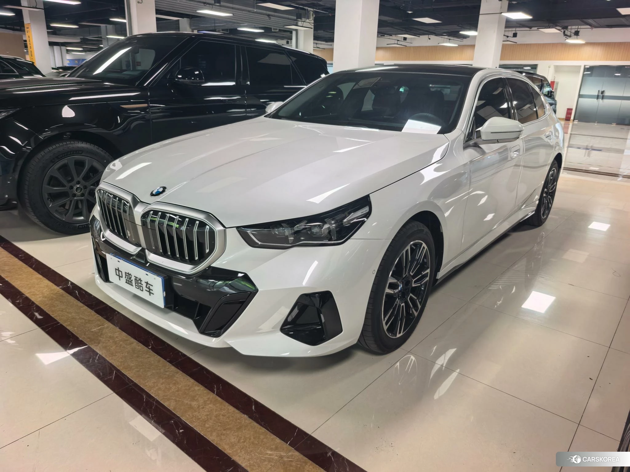 BMW 5 series id 4452066 из Китая 9