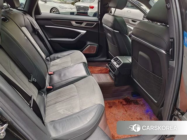 Audi A6L id 4274122 из Китая 8
