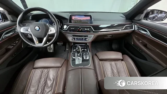 BMW 7 Series (G11) id 3060649 из Кореи 17