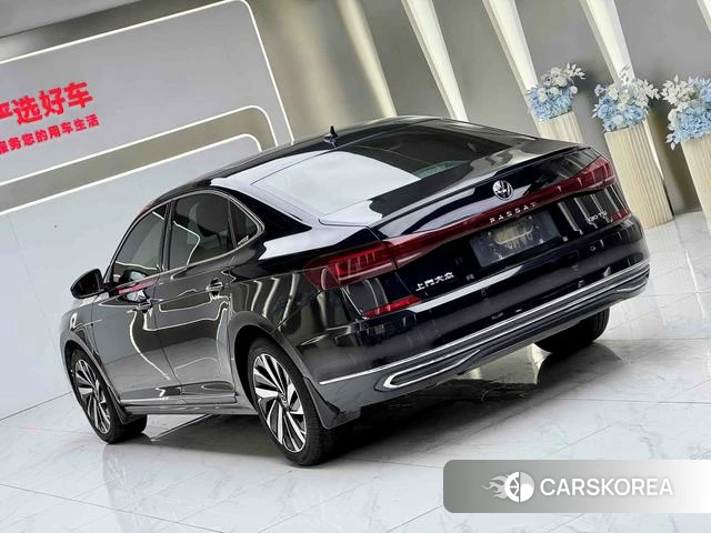 Volkswagen Passat id 4307473 из Китая 14