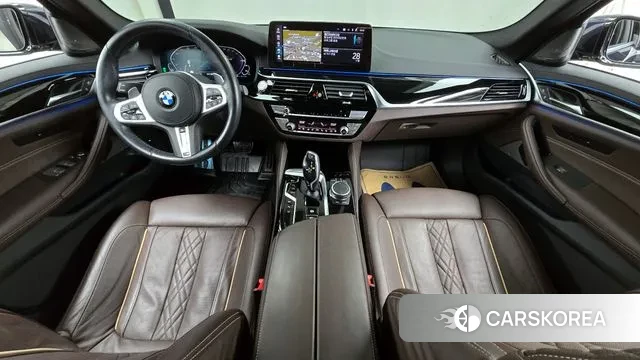 BMW 5 Series (G30) id 3422001 из Кореи 17