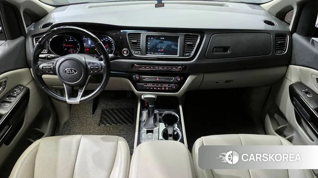 Kia The New Carnival id 3801671 из Кореи 17