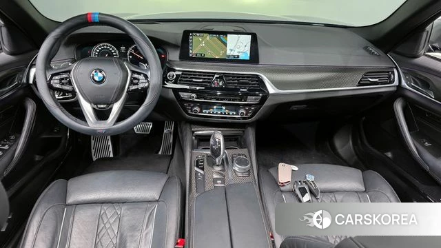 BMW 5 Series (G30) id 3943088 из Кореи 17