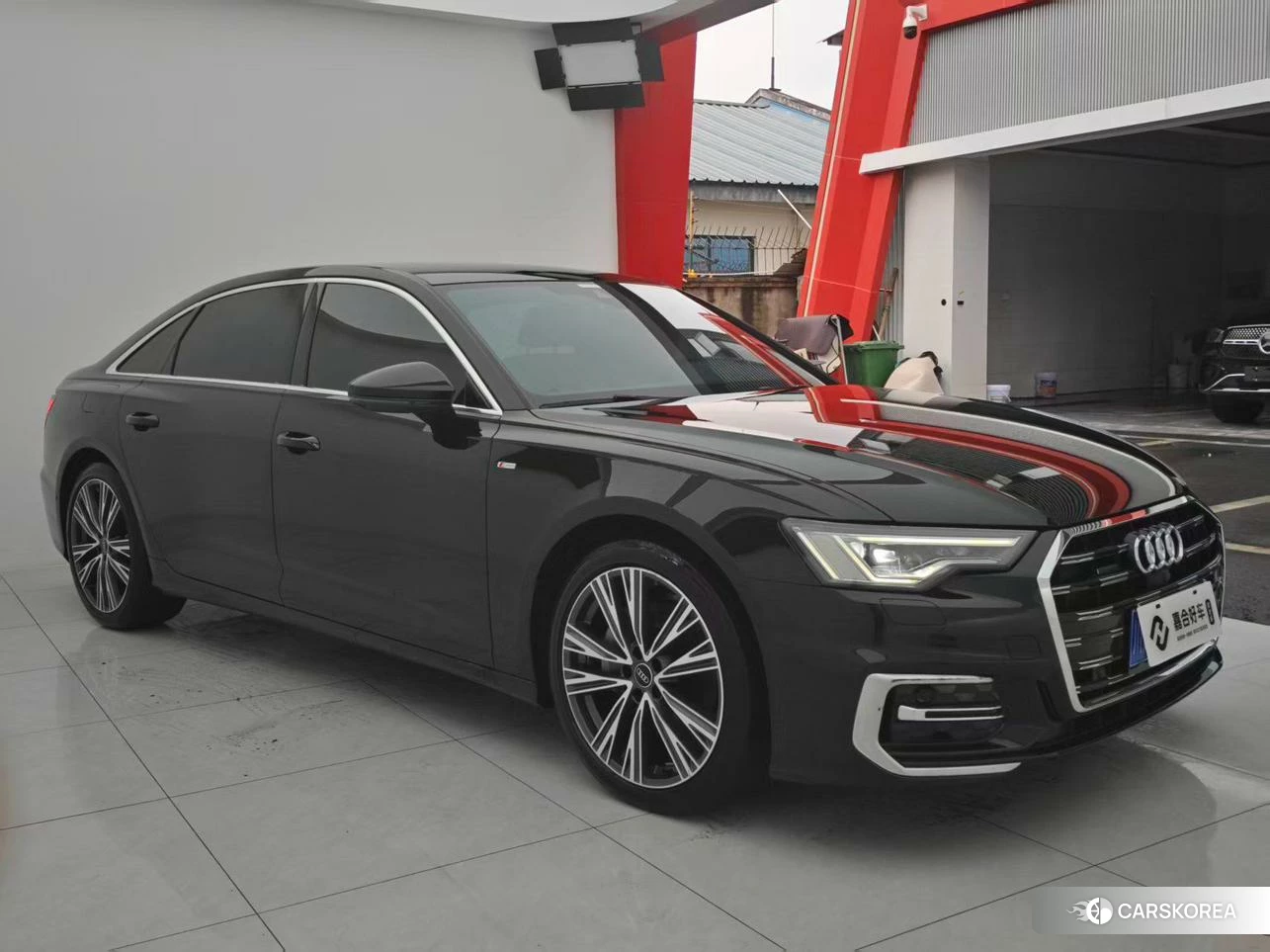 Audi A6L id 4510372 из Китая 18