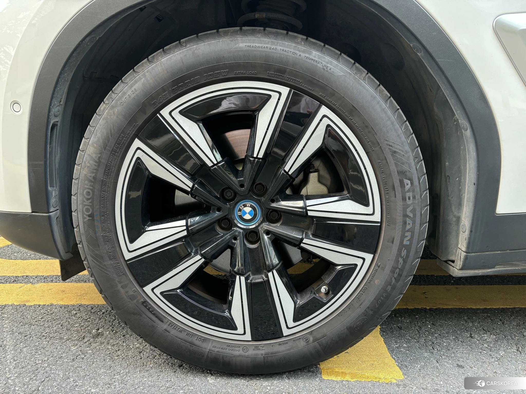 BMW iX3 id 4504886 из Китая 11