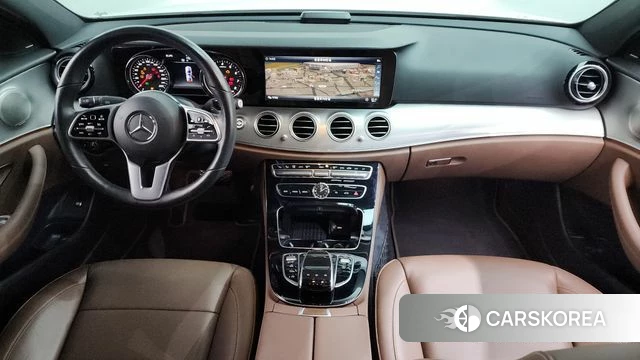Mercedes-Benz E-Class W213 id 4610379 из Кореи 31