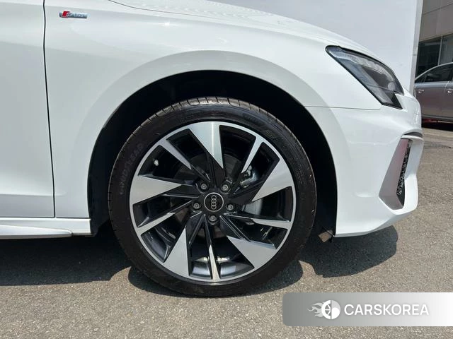 Audi A3 id 4218761 из Китая 14