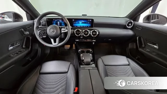 Mercedes-Benz A-Class W177 id 3765849 из Кореи 17