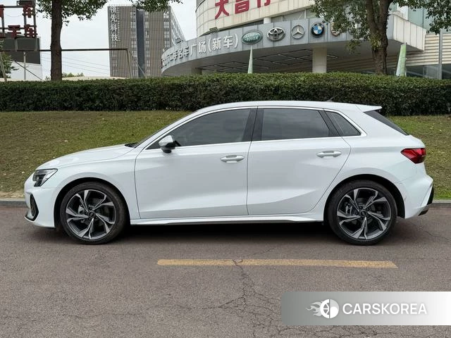 Audi A3 id 4298364 из Китая 10