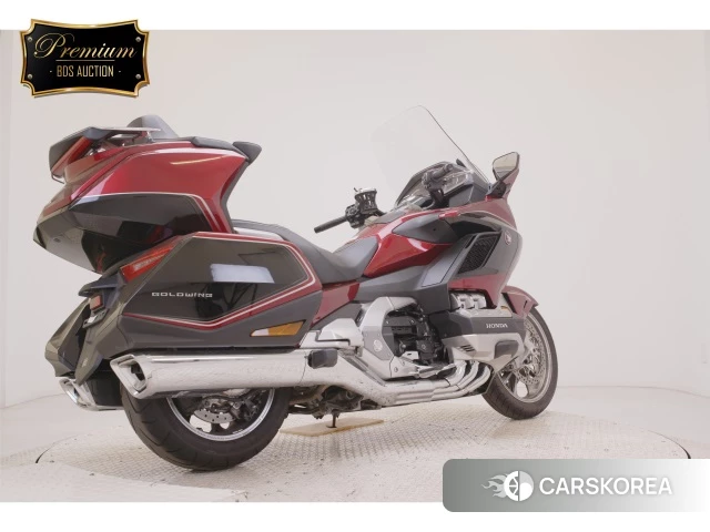 Проданный Honda GL1800 TOUR DCT 2018 из Японии, фото 5