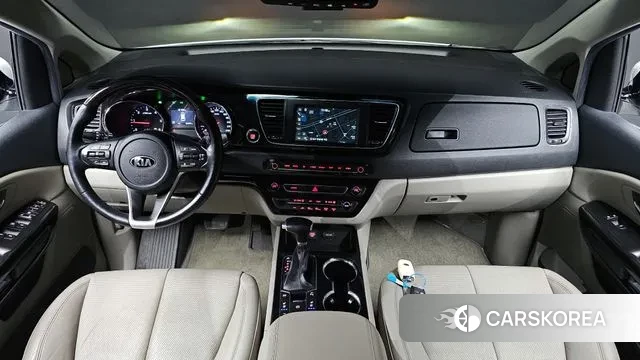 Kia The New Carnival id 3661828 из Кореи 17