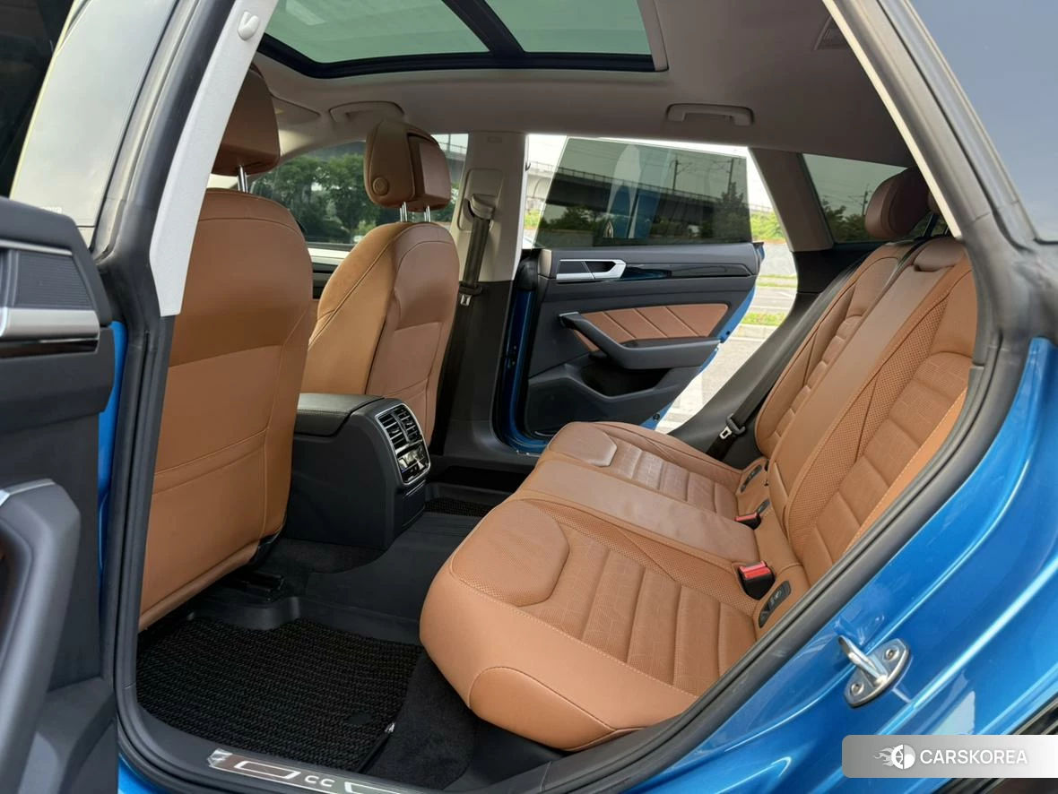 Volkswagen CC id 4440728 из Китая 13