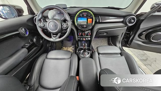 Mini Cooper S id 4632320 из Кореи 28