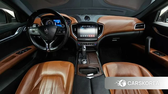 Maserati Ghibli id 3965590 из Кореи 17