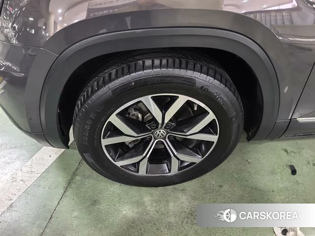 Volkswagen Tourang id 4242515 из Китая 7