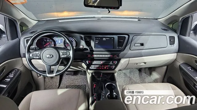 Kia The New Carnival id 2854979 из Кореи 17