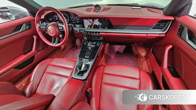 Porsche 911(992) id 3567920 из Кореи 17