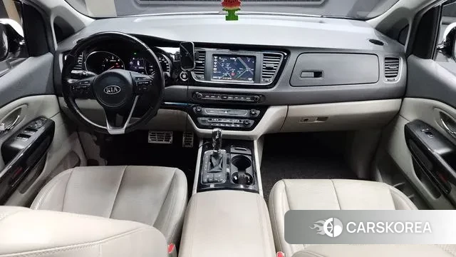 Kia All New Carnival id 3505492 из Кореи 17