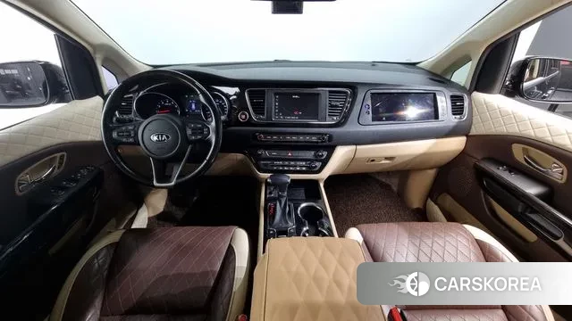 Kia The New Carnival id 3297331 из Кореи 17