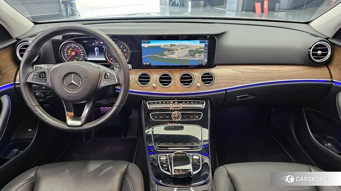 Mercedes-Benz E-Class W213 id 1577241 из Кореи 17