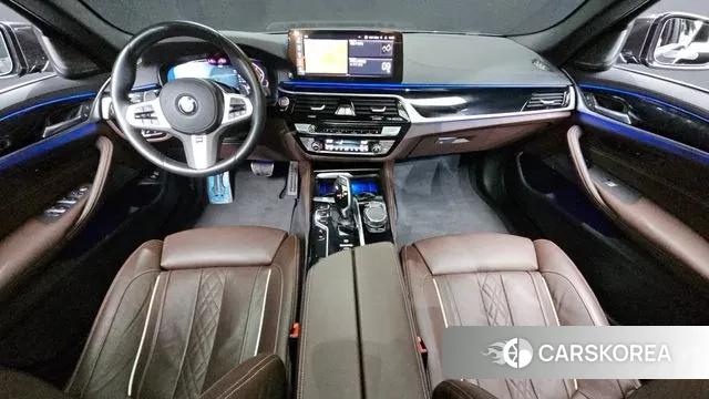 BMW 5 Series (G30) id 3566052 из Кореи 17