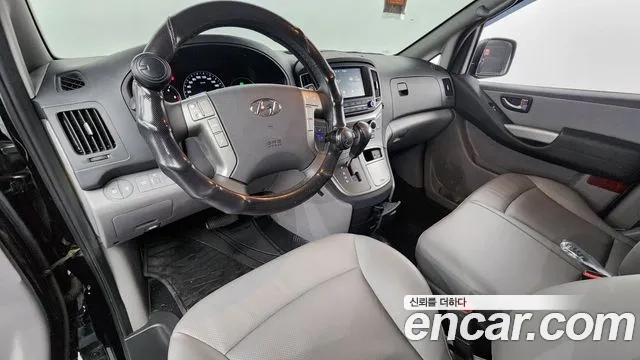 Hyundai The New Grand Starex id 2880373 из Кореи 17