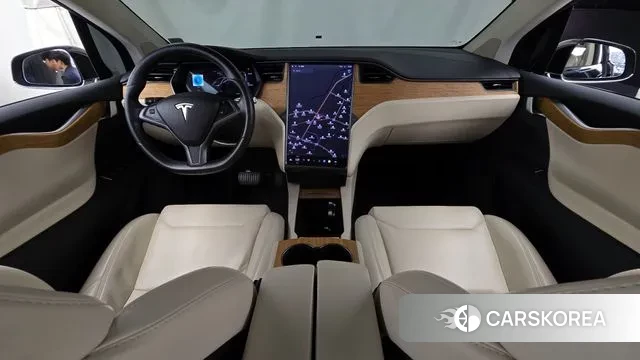 Tesla Model X id 3018627 из Кореи 17