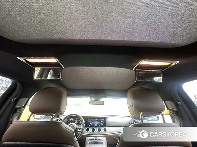 Mercedes-Benz E-class PHEV id 4260932 из Китая 26