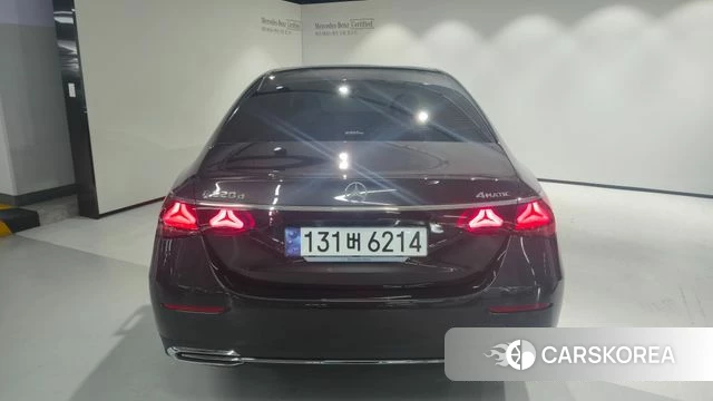 Mercedes-Benz E-Class W213 id 3896689 из Кореи 17