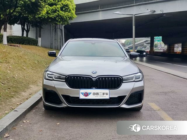 BMW 5 series id 4277175 из Китая 8
