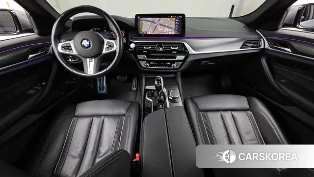 BMW 5 Series (G30) id 3560919 из Кореи 17