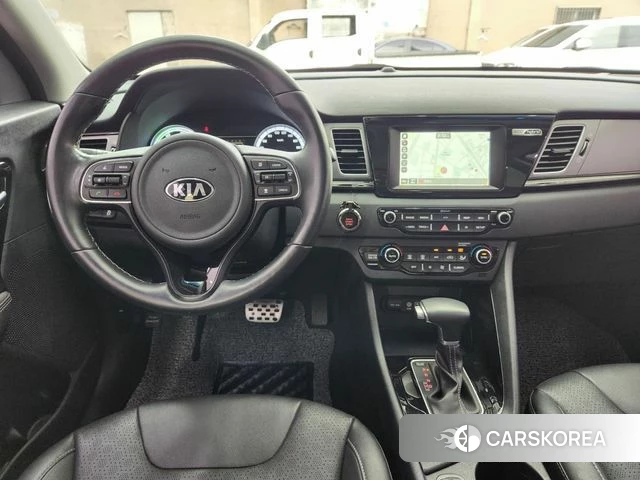 Kia Niro id 4760420 из Кореи 17