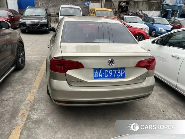 Volkswagen Bora id 4260613 из Китая 7