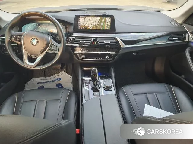 BMW 5 Series (G30) id 3060590 из Кореи 9