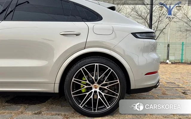 Porsche Cayenne (PO536) id 3658971 из Кореи 17
