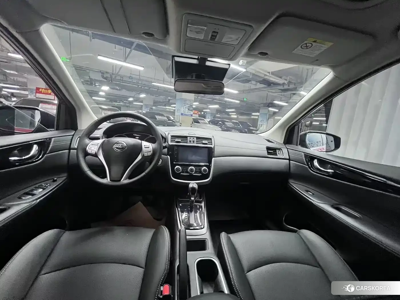 Nissan Tiida id 4565392 из Китая 7