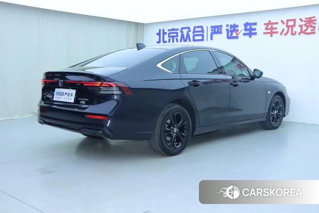 Honda Accord id 3920726 из Китая 20