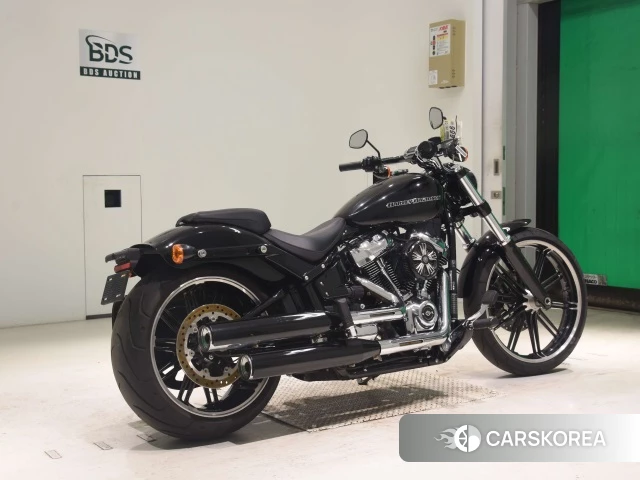Harley-Davidson Softail Breakout FXBR1750 2018 из Японии, фото 2