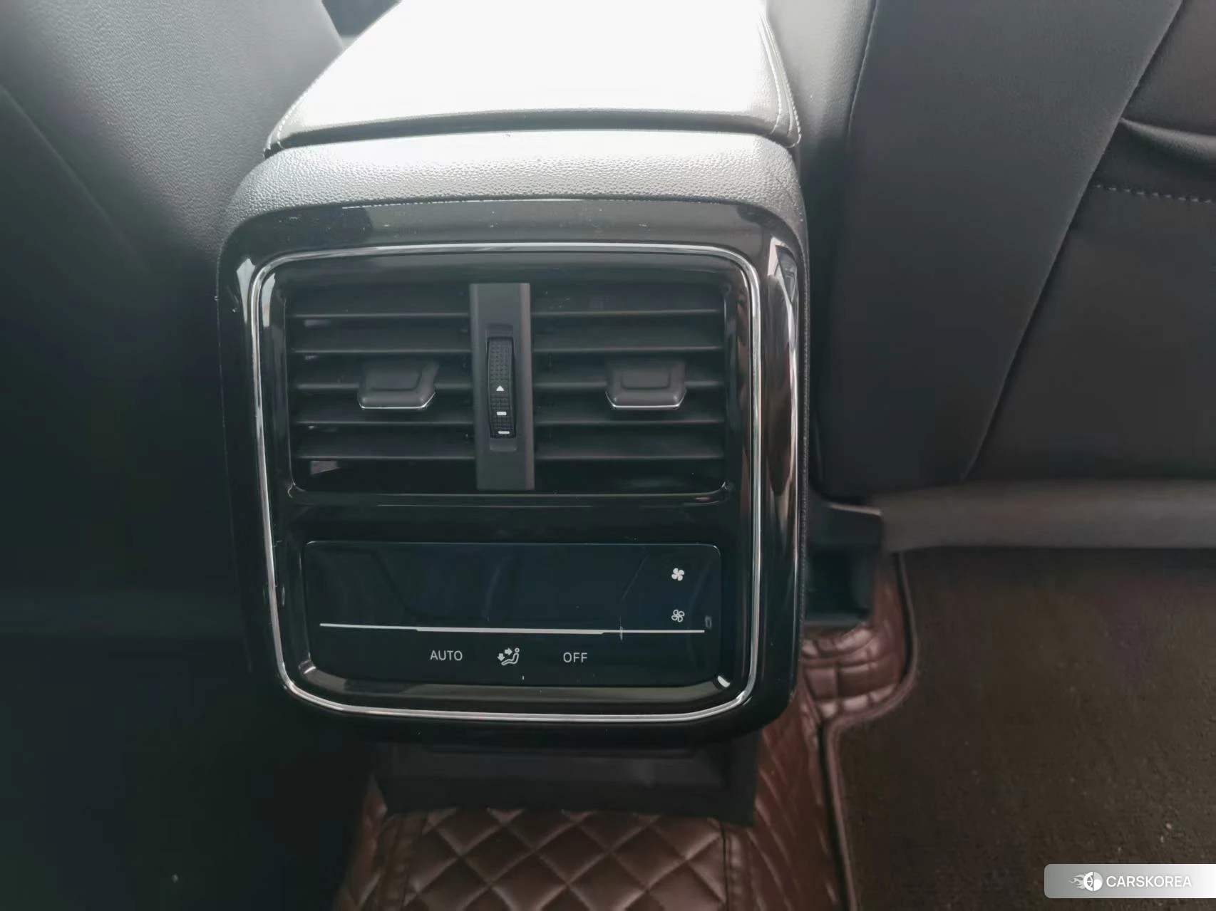 Volkswagen Passat id 4487339 из Китая 13