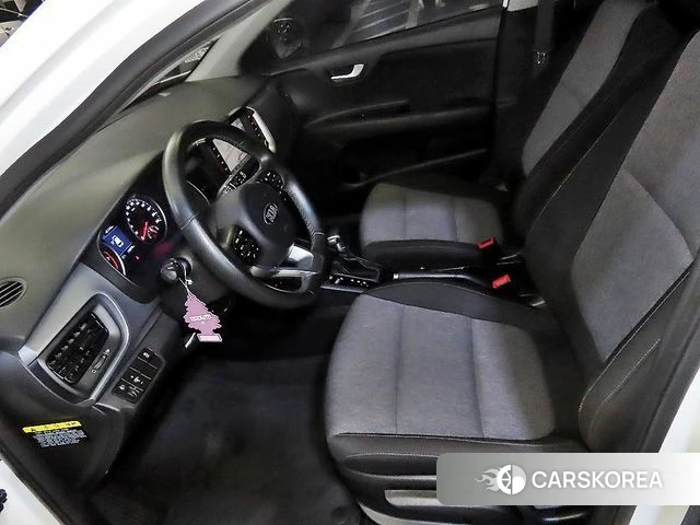 Kia Stonic id 4417132 из Кореи 13